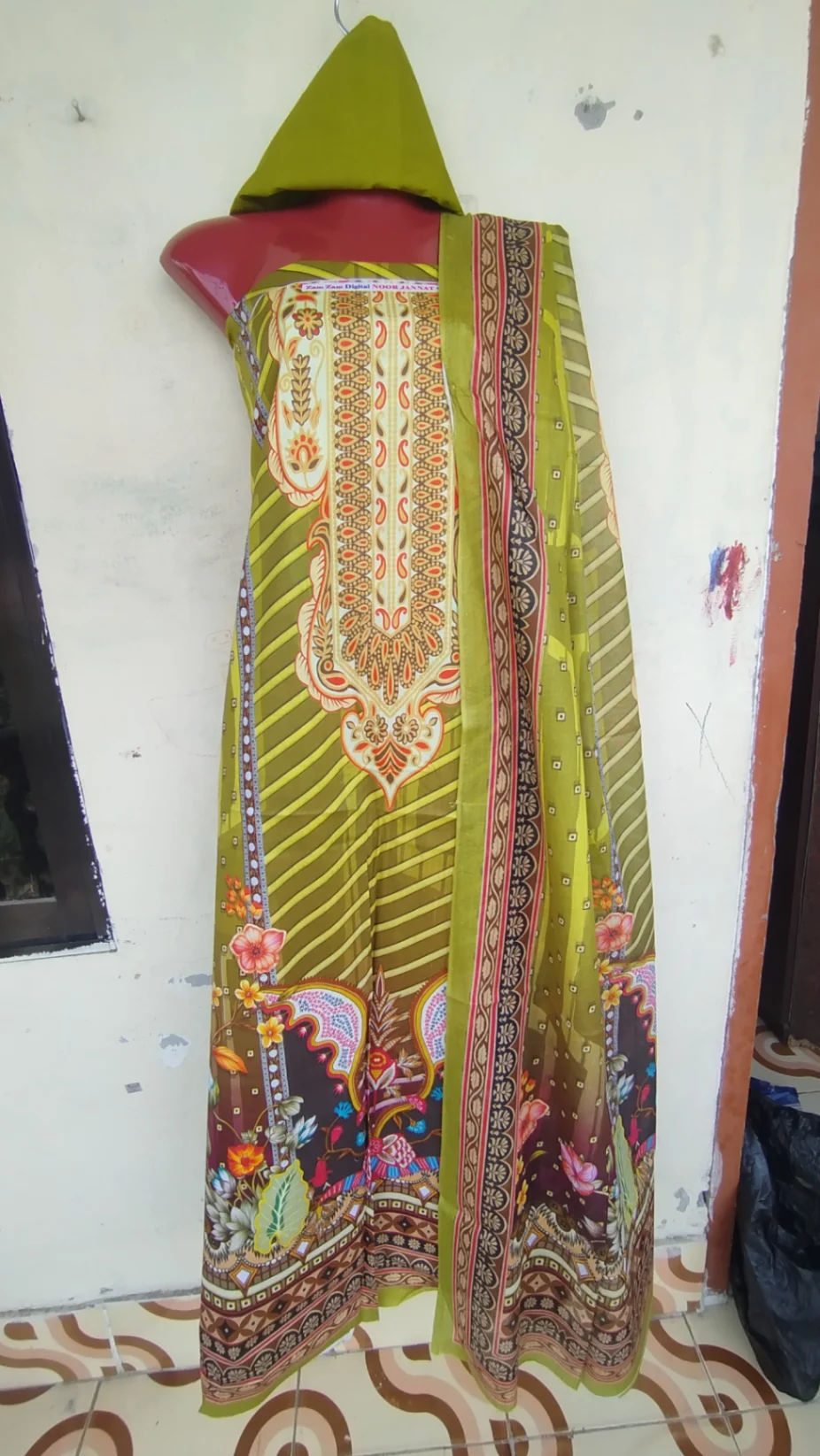 Cotton Chicken Carry